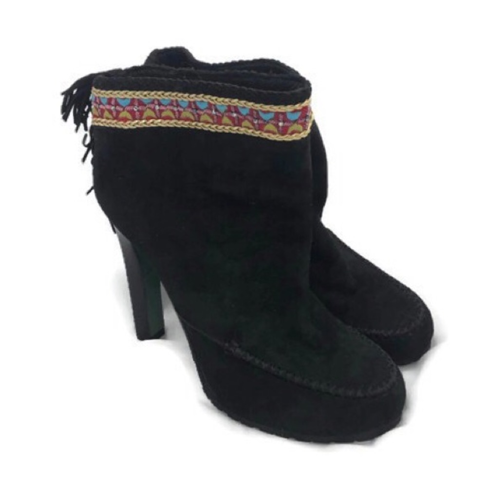 LISA DONALD PLINER MOCCASIN BOOTS 8.5